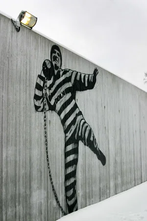 Постер: The World's Most Luxurious Prison