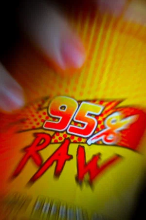Постер: 95% RAW