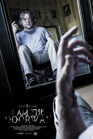 Постер: I Am the Doorway