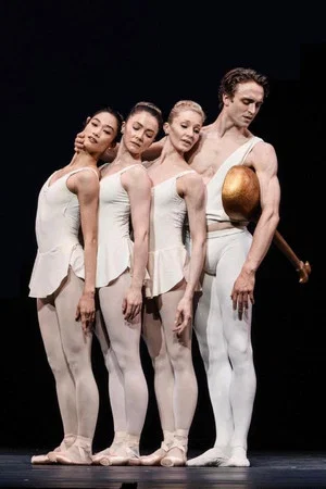 Постер: Apollo/ Tchaikovsky Pas de Deux/ Dances at a Gathering