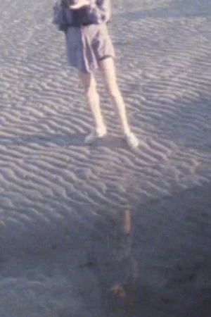 Постер: August Moon and Sea