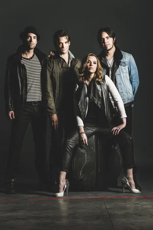 Постер: Halestorm: The Warner Sound Live