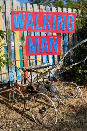 Постер: Walking Man