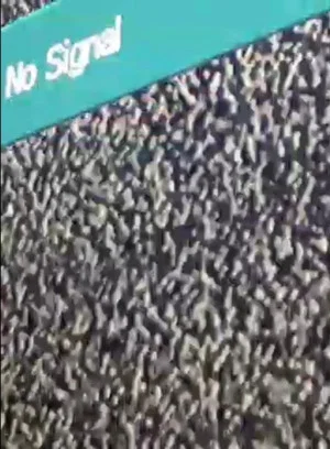 Постер: No Signal
