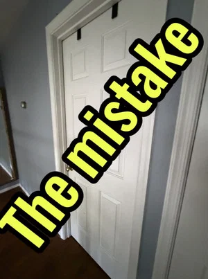 Постер: the mistake