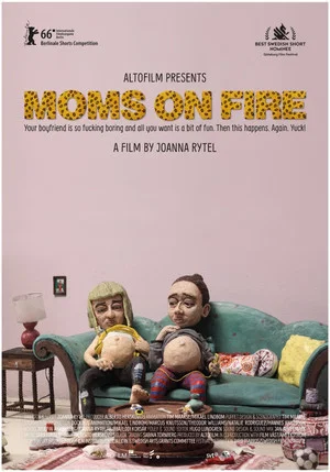 Постер: Moms on Fire