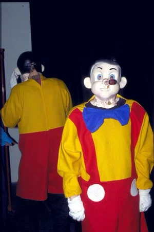 Постер: Pinocchio Pipenose Household Dilemma
