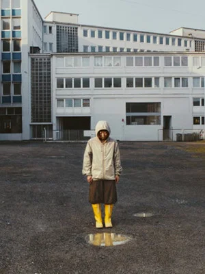 Постер: Approaching the Puddle