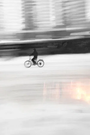 Постер: White Ash