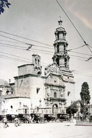 Постер: Catedral y Plaza Grande