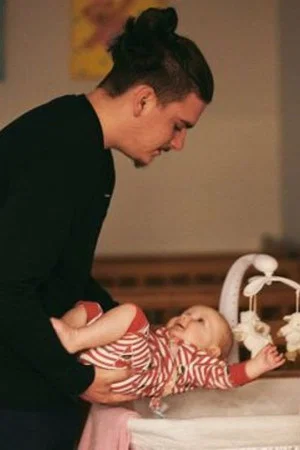 Постер: Kids Raising Kids
