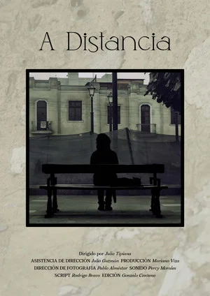 Постер: A Distancia