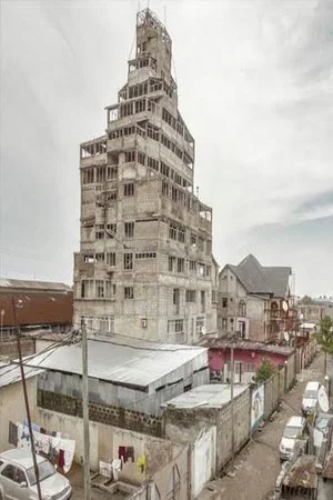 Постер: The Tower, A Concrete Utopia