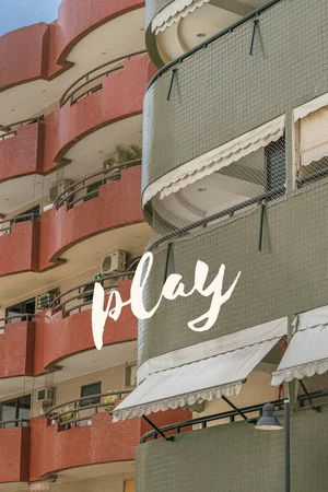 Постер: Play