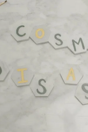 Постер: Cosmic Disaster
