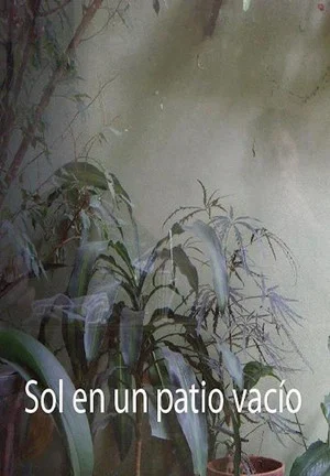Постер: Sol en un patio vacío