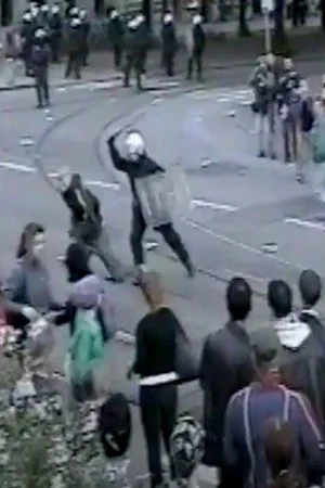 Постер: Hotet Mot Demokratin - om Göteborgskravallerna 2001
