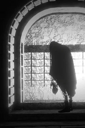 Постер: Ghosts in the Dark