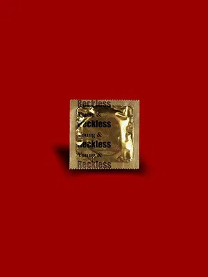 Постер: Young & Reckless