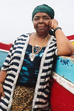 Постер: Looking for Cesária Évora