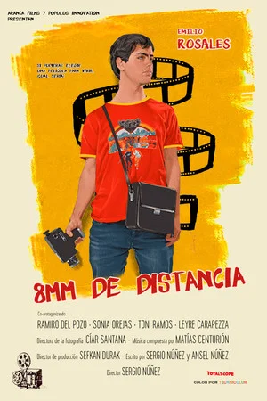 Постер: 8mm de distancia