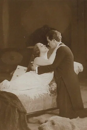 Постер: Countess Donelli