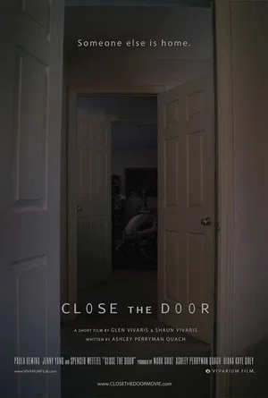 Постер: Close the Door