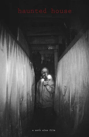 Постер: Haunted House