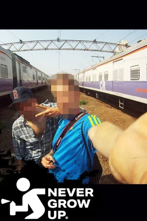 Постер: Never Grow Up (India)