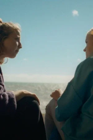 Постер: The Riley Sisters