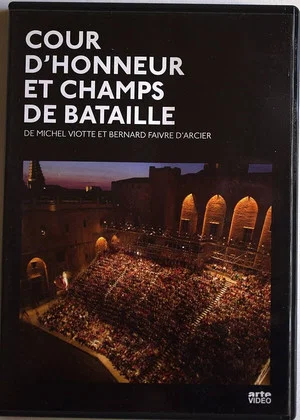 Постер: Cour d'honneur et champ de bataille