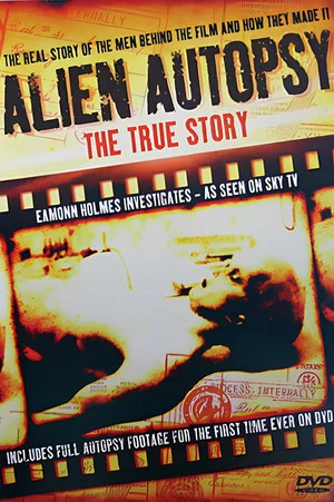 Постер: Eamonn Investigates: The Alien Autopsy