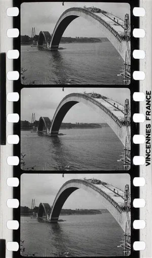 Постер: Pont Albert-Louppe, Plougastel, Bretagne