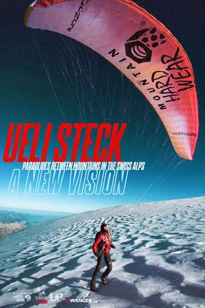 Постер: Ueli Steck - Paraglides Between Mountains In The Swiss Alps
