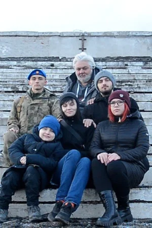 Постер: Всё как у людей...