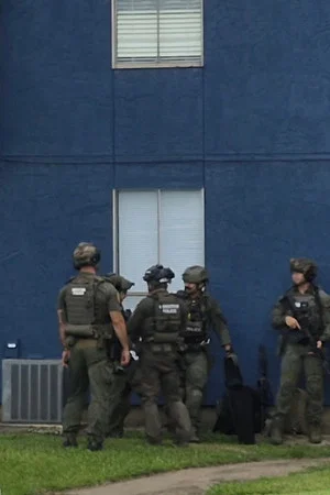 Постер: Houston Hostage Crisis