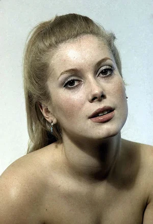Постер: Catherine Deneuve by Chance, or, A Certain Blondeness