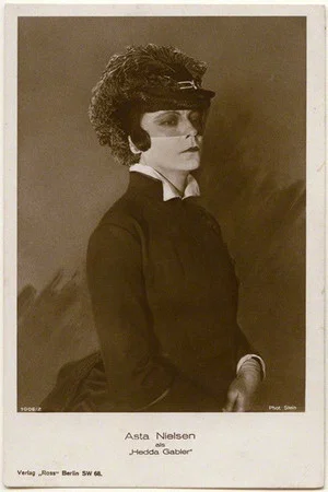 Постер: Hedda Gabler