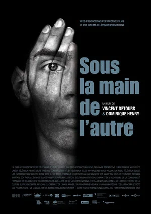 Постер: Sous la main de l'autre