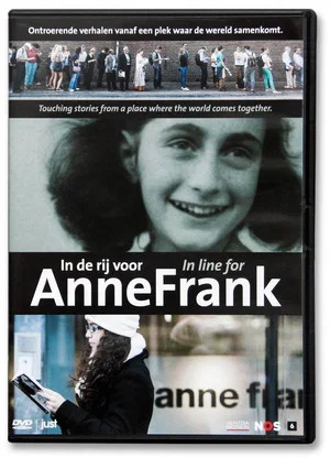 Постер: In Line for Anne Frank