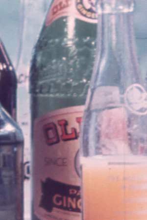 Постер: The Bottle of the Bulge