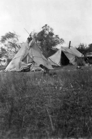 Постер: Dixon-Wanamaker Expedition to Crow Agency
