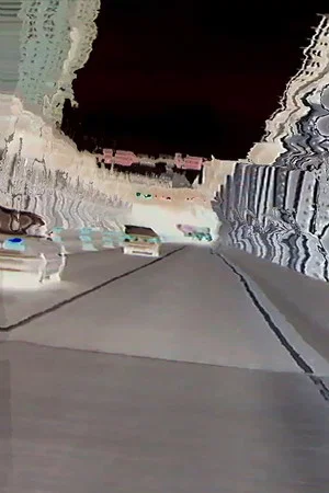 Постер: MOVING ROAD