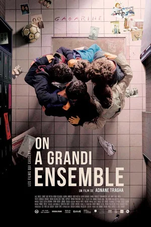 Постер: On a grandi ensemble
