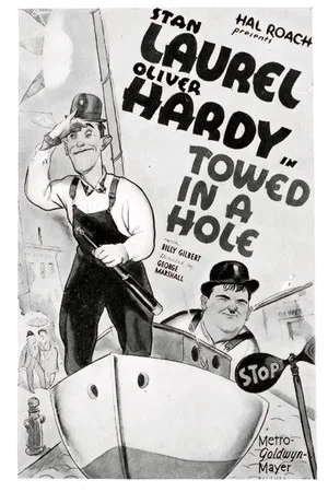 Постер: Towed in a Hole