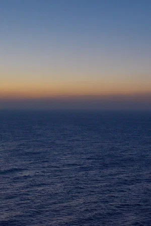 Постер: tenir l'horizon presque deux minutes par un froid raisonable