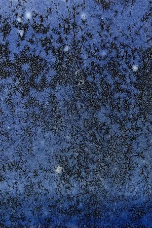 Постер: Luminous Variations in the City Skies