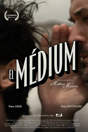 Постер: El médium