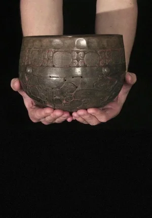 Постер: Maya Double-Bottomed Bowl