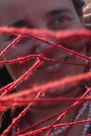 Постер: A Living Knot